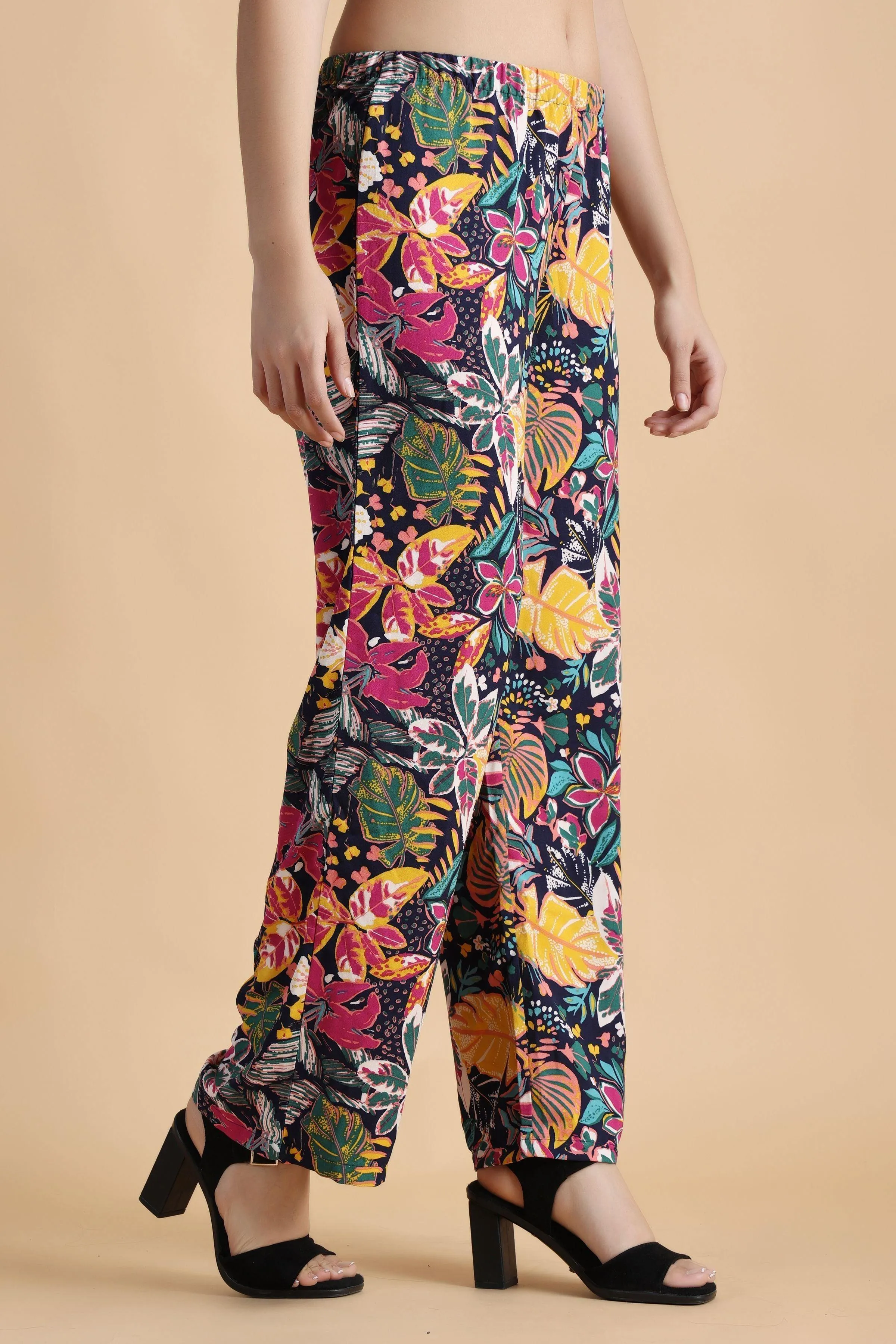 Black Multicolored Floral Printed Pyjama