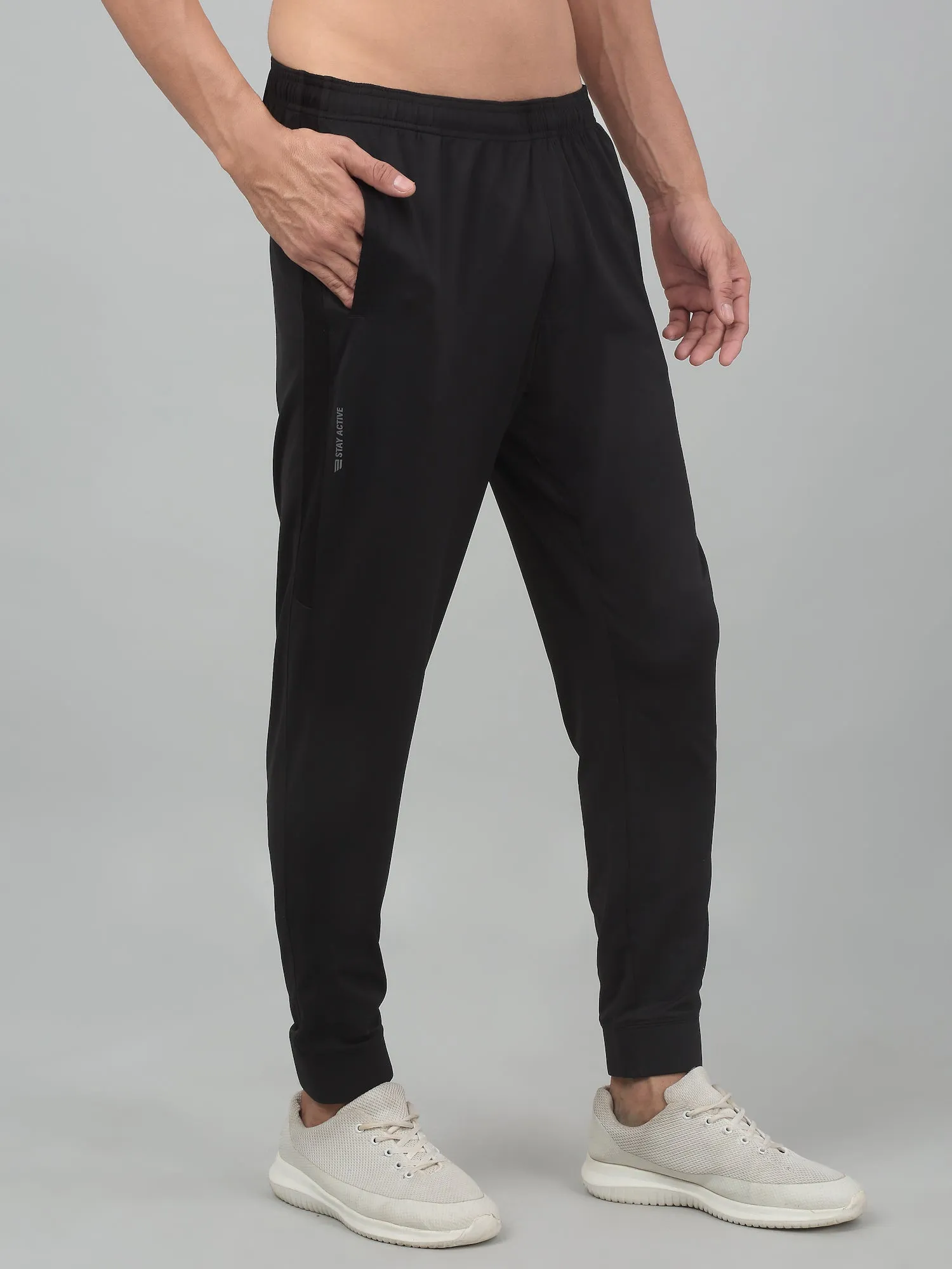 Men's Black Soild Stretchable Track Pant