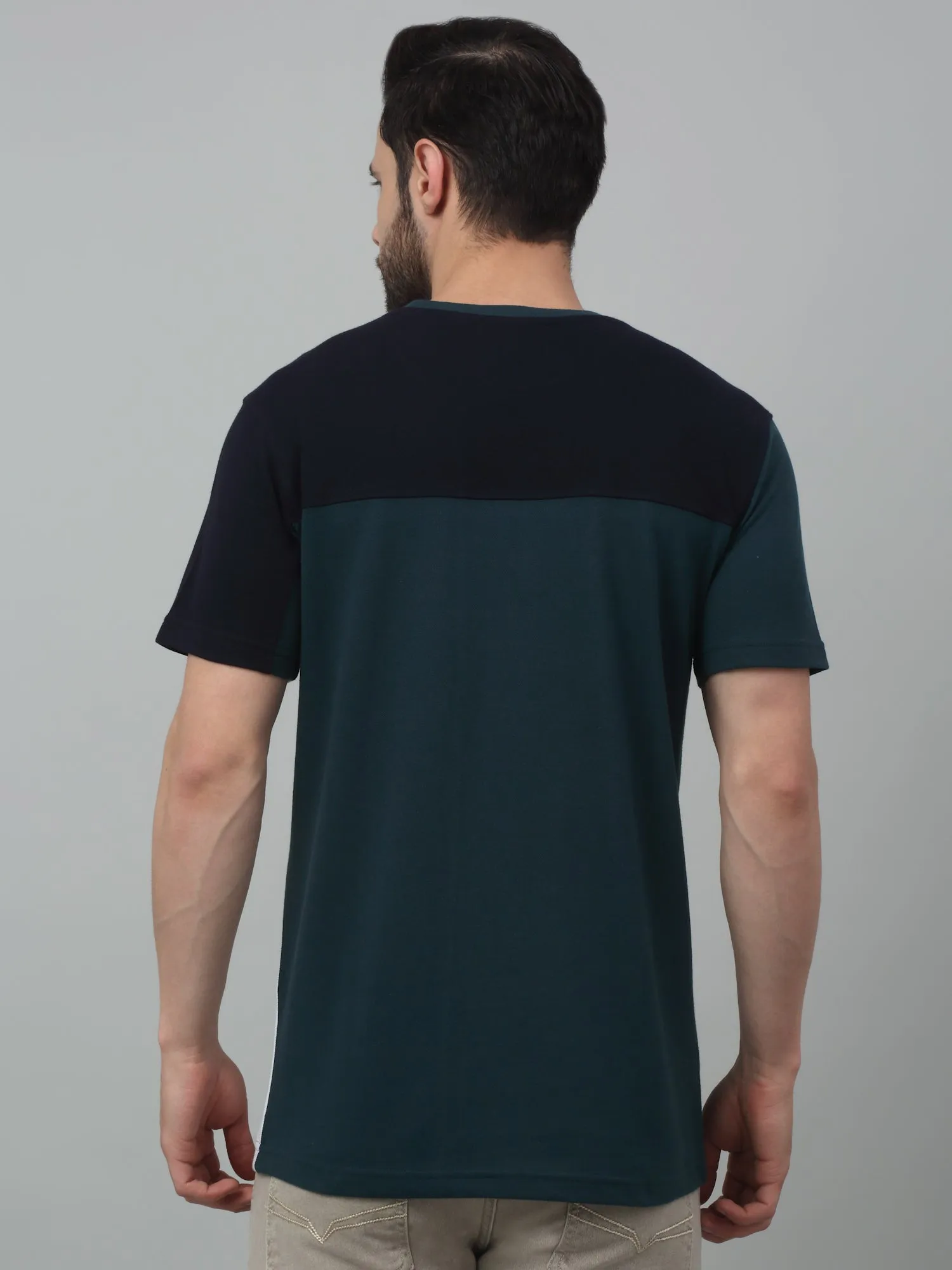 Men's Teal Blue Color block Round neck Half Sleeve T-Shirt with Typographic print