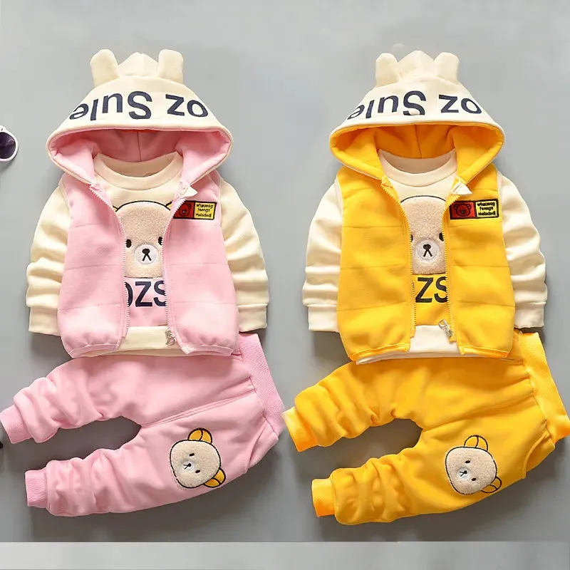 Winter Sweatshirt & Pants for Your New Baby